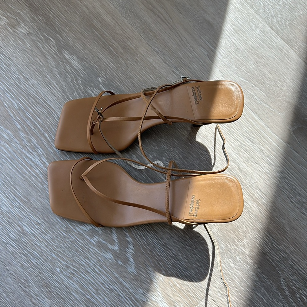 Fluxx Sandal in nude